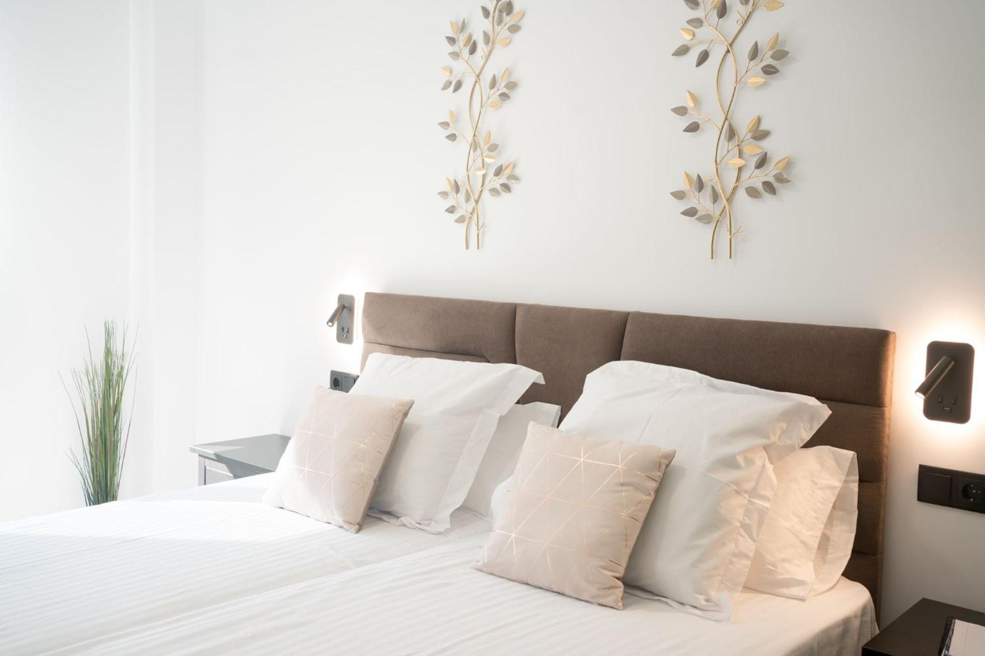 Apartamentos Go La Circular-Parking Gratuito Valladolid Kültér fotó
