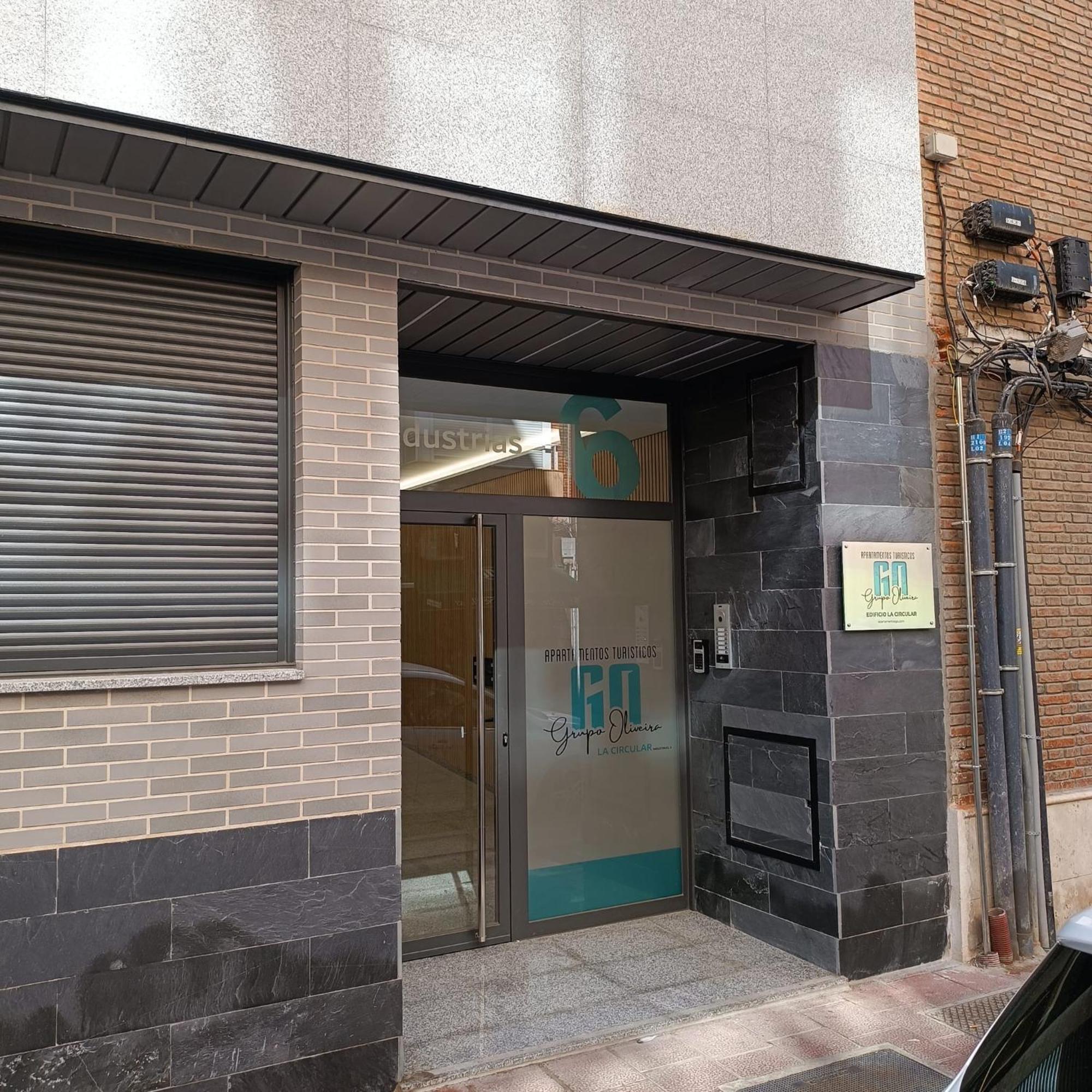 Apartamentos Go La Circular-Parking Gratuito Valladolid Kültér fotó